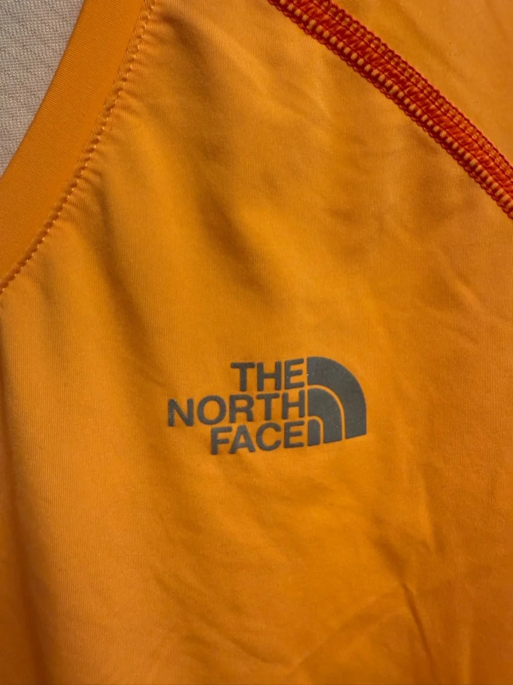 Women’s The North Face Flight Series Training Running Shirt Orange Size Medium - Picture 3 of 5